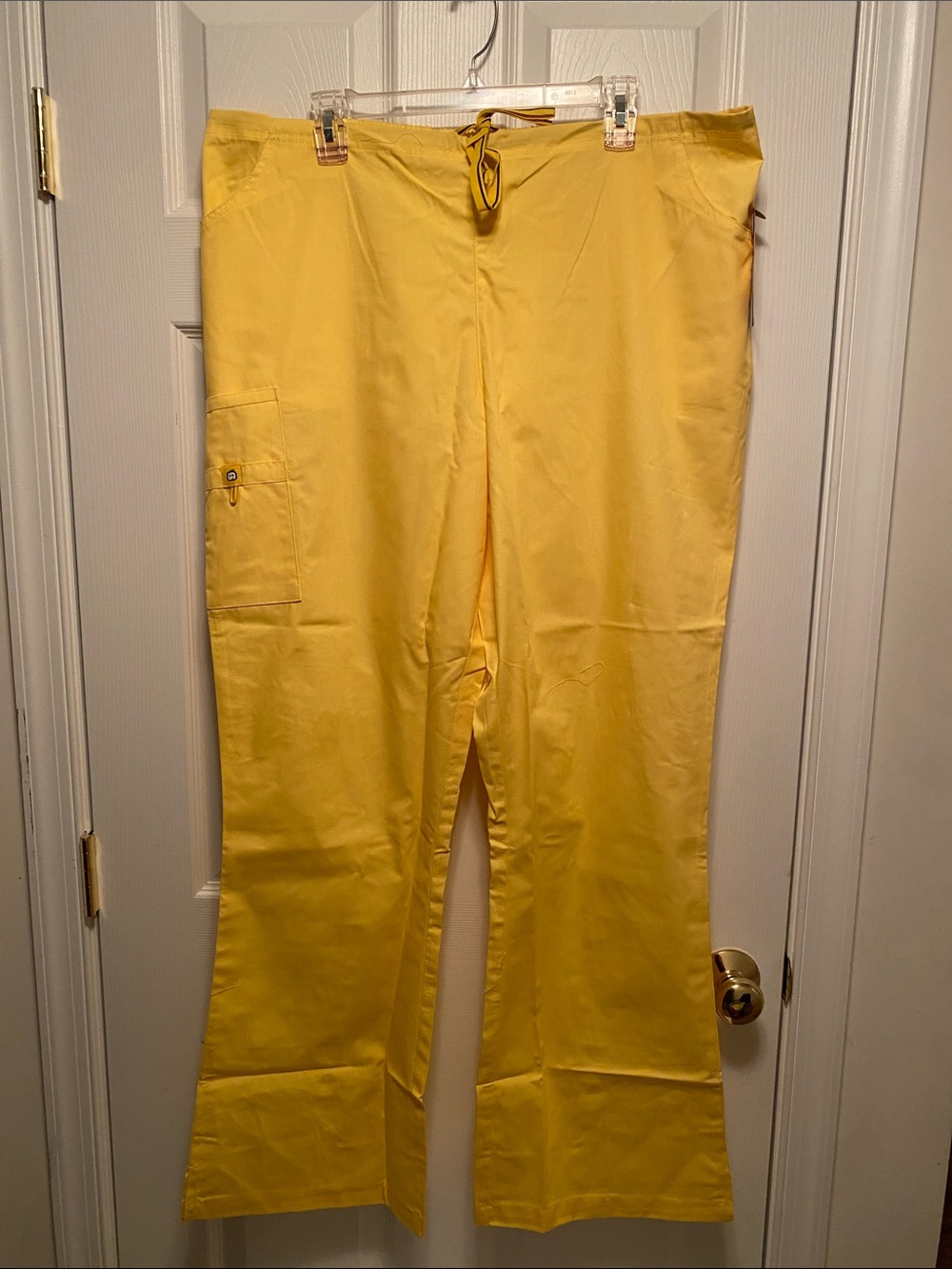 WonderWink Women’s Yellow Flare Leg Scrub Pants…size 2X Tall